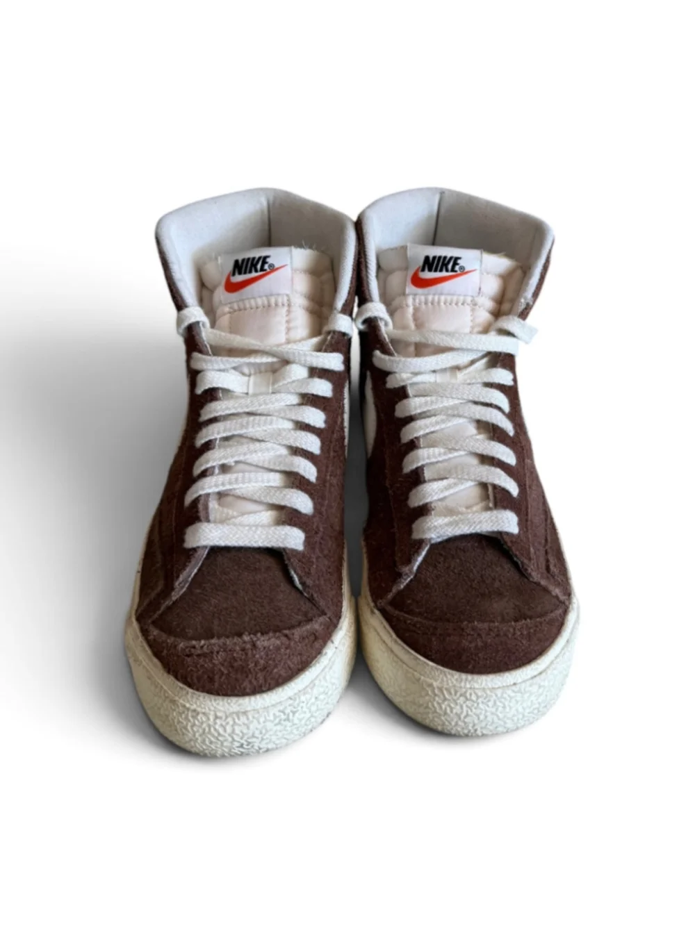 Nike Blazer Mid ‘77 Vintage Brown Suede White Sneakers Women’s Sz 7 DV7096-200